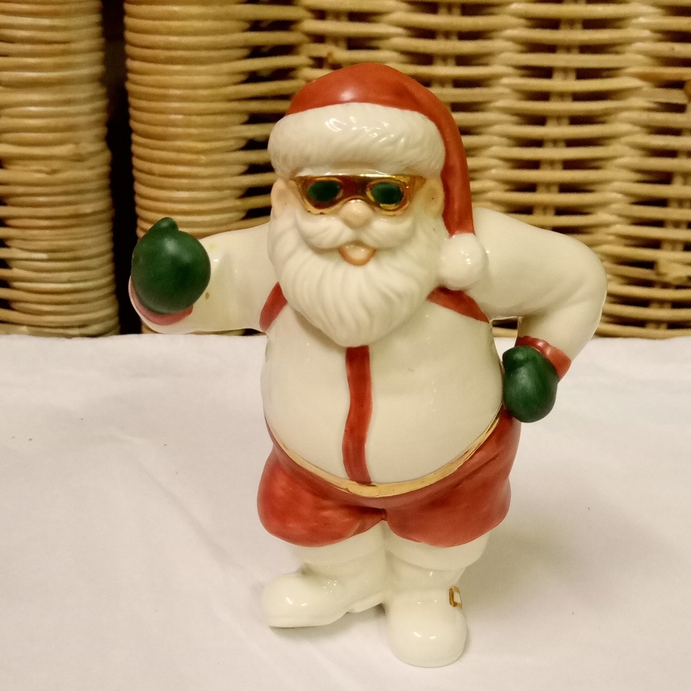 2001 LENOX Skiing Santa Figurine- Pastimes Skier 5" Tall-1st in Series- Retired